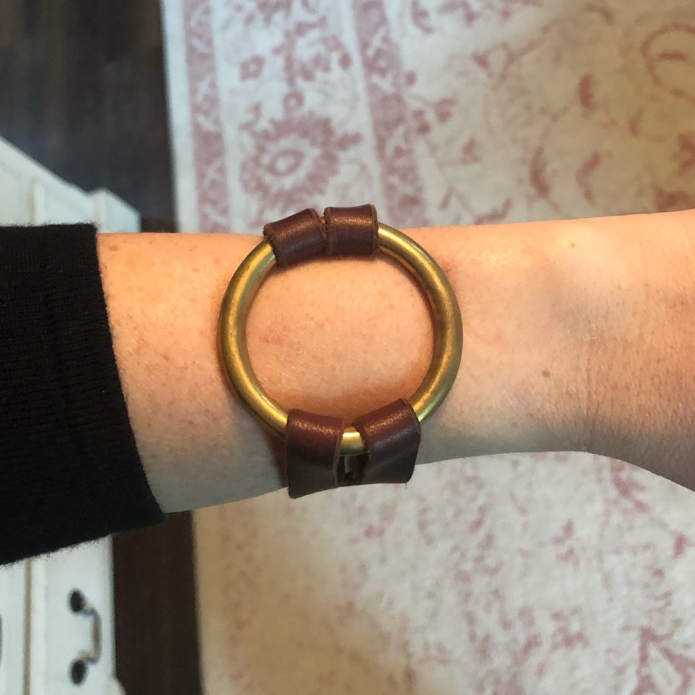 Magnolia bracelet